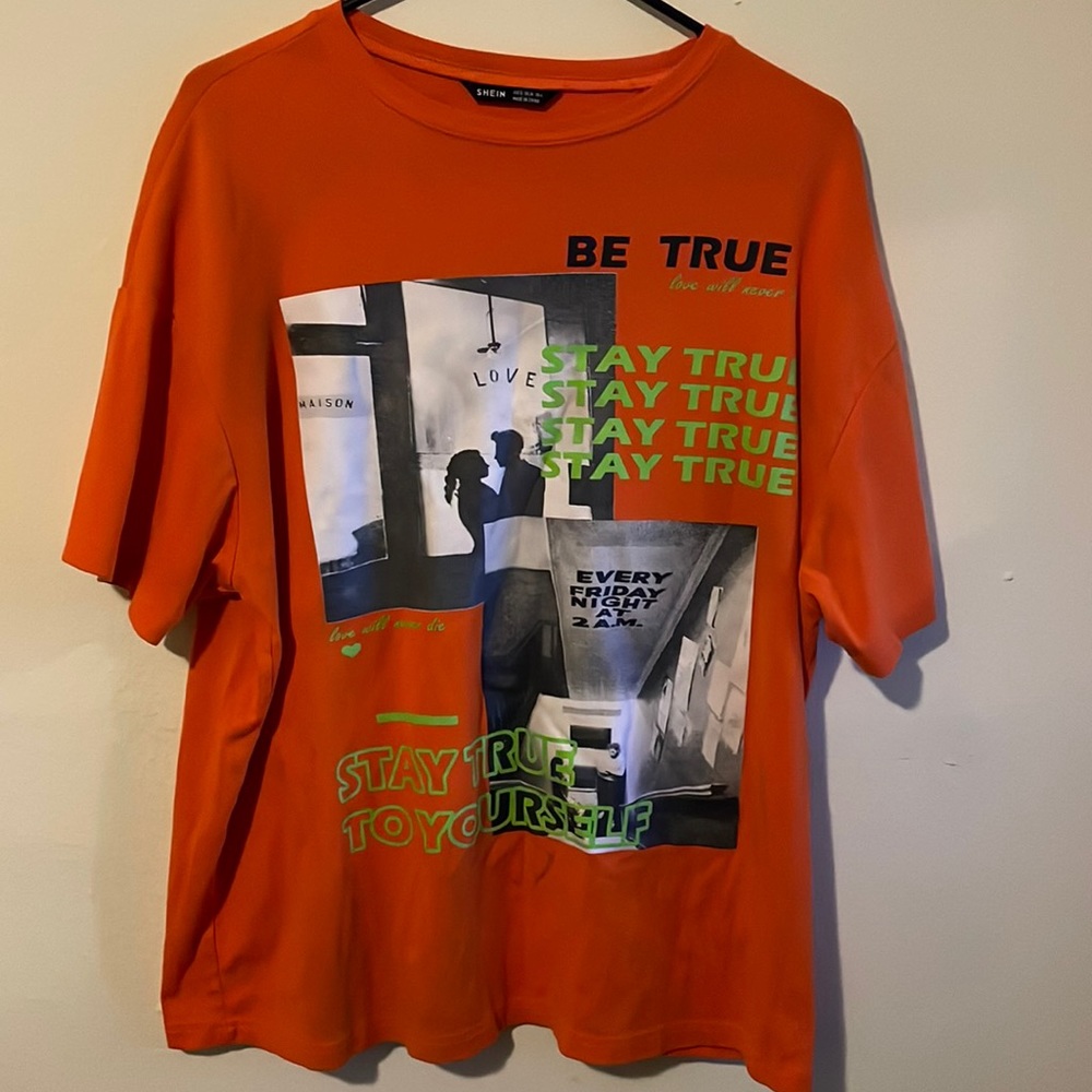 I’m selling because I don’t plan on wearing it.